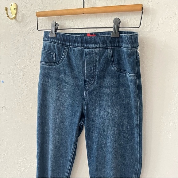SPANX Jegging Pull On Jeans Size Medium Medium Wash - Picture 11 of 12
